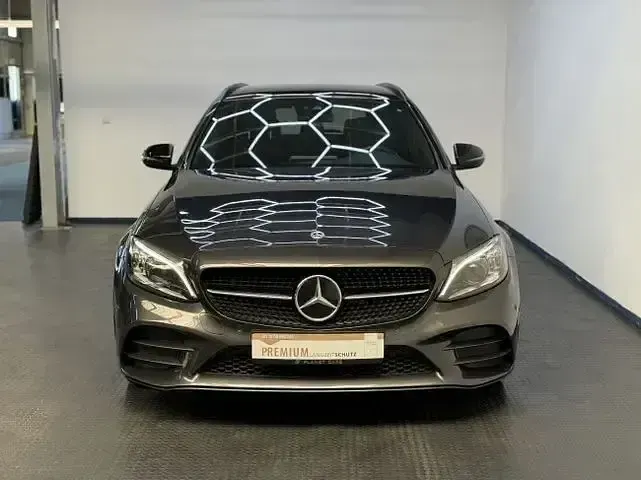 Gebraucht Mercedes C300 AMG 245 PS (180 kW) 2020 Grau Limousine