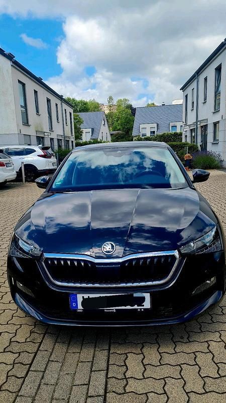 Schwarz Gebraucht 2020 Skoda Scala Kleinwagen | 19.500 € (Fairer Preis) - Bild 1/4