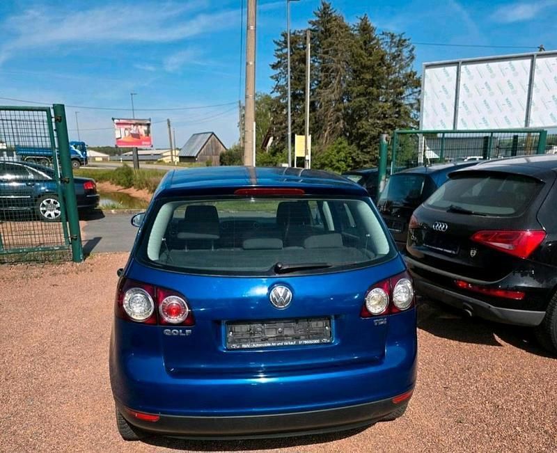 Gebraucht VW Golf V 105 PS (77 kW) 2005 Blau Limousine