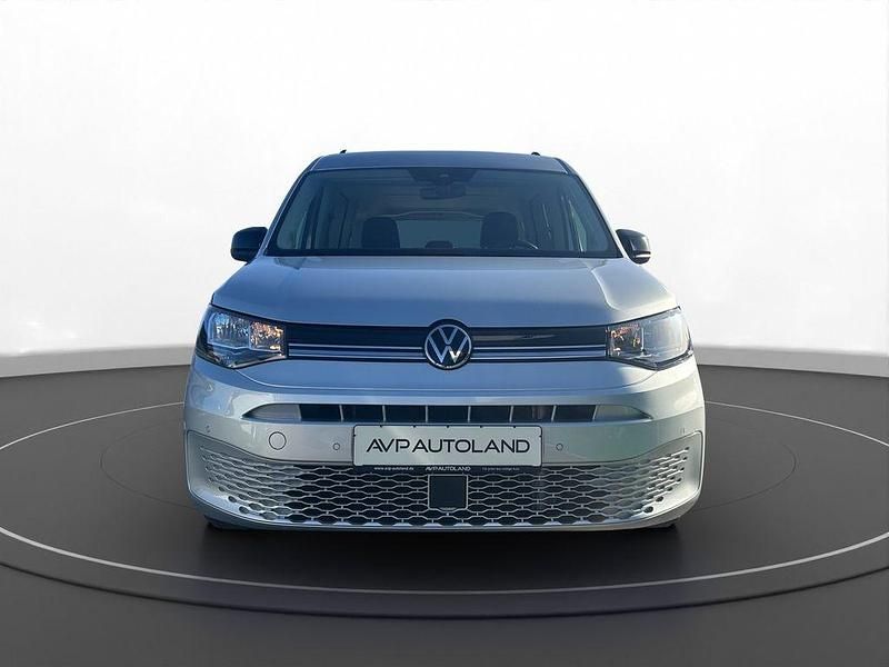 Gebraucht VW Caddy Maxi Life 122 PS (89 kW) 2025 Silber Van / Kleinbus