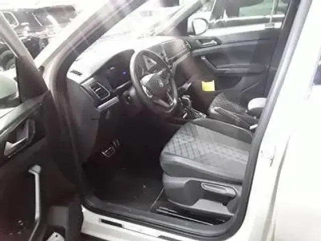 Gebraucht VW T-Cross R-line 150 PS (110 kW) 2025 Ascotgrau SUV