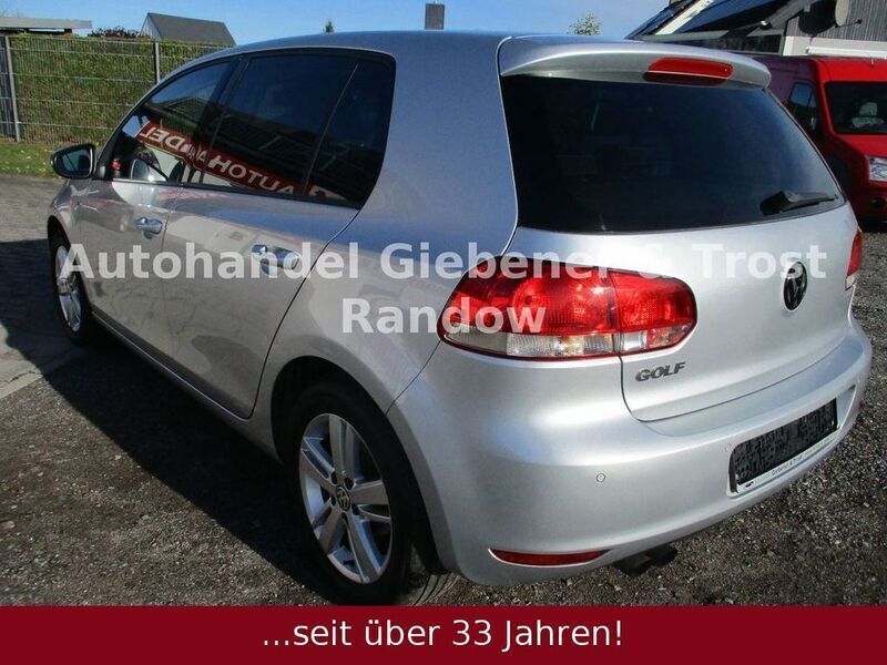 Gebraucht VW Golf VI Match 122 PS (89 kW) 2012 Silber Kleinwagen