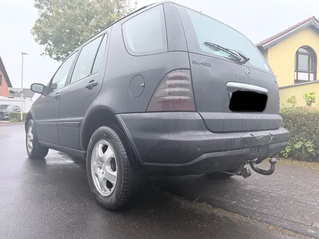 Gebraucht Mercedes ML400 250 PS (183 kW) 2002 Blau SUV
