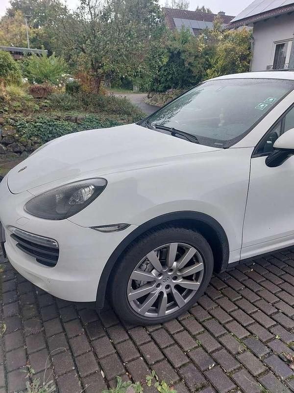 Weiß Gebraucht 2013 Porsche Cayenne S SUV | 16.500 € (Guter Preis) - Bild 1/4