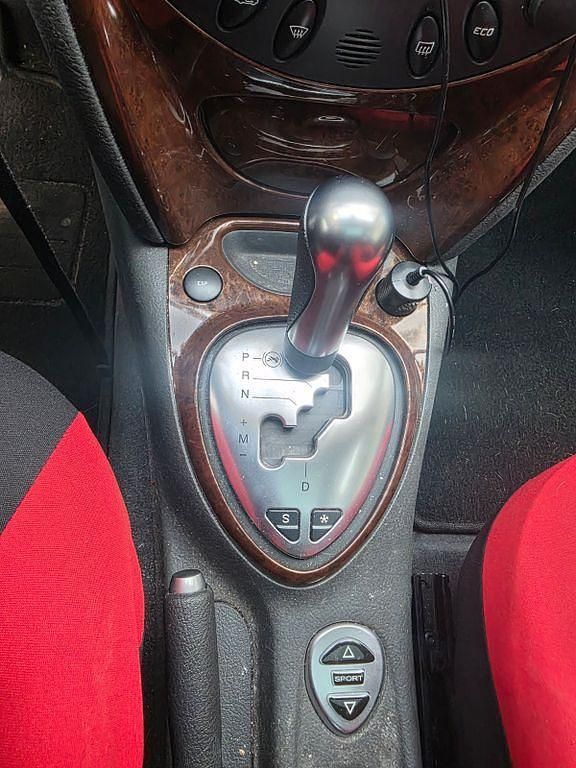 Gebraucht Citroën C5 Exclusive 207 PS (152 kW) 2003 Grau Limousine