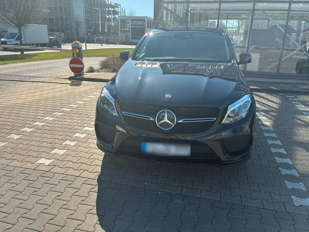 Gebraucht Mercedes GLE500 AMG 455 PS (334 kW) 2017 Schwarz Coupé