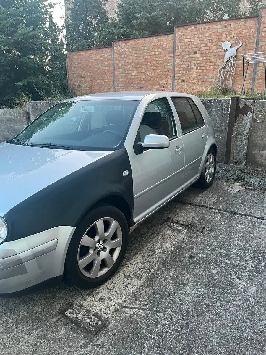 Gebraucht VW Golf IV 105 PS (77 kW) 2003 Grau Kleinwagen