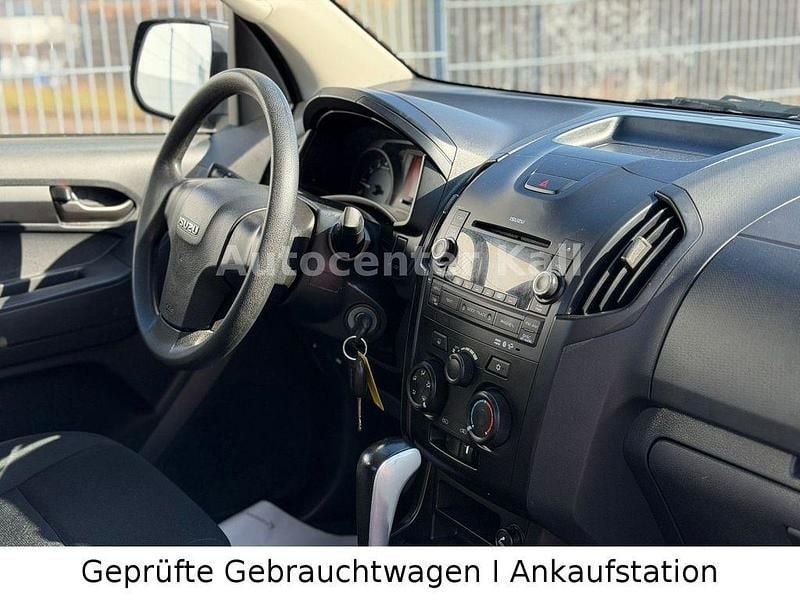 Second-hand Isuzu D-Max 163 CP (119 kW) 2019 Argintiu SUV