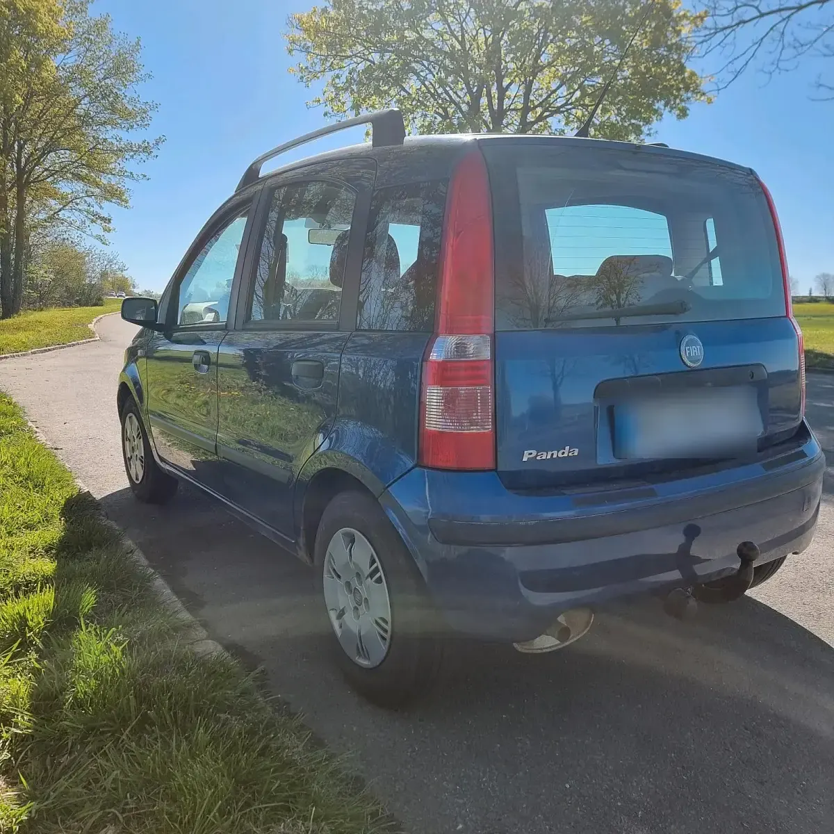 Używany Fiat Panda 60 KM (44 kW) 2003 Niebieski Hatchback