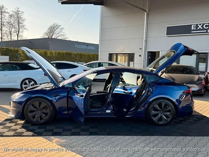 Gebraucht Tesla Model S 492 kW (670 PS) 2024 Deep blue metallic Kleinwagen