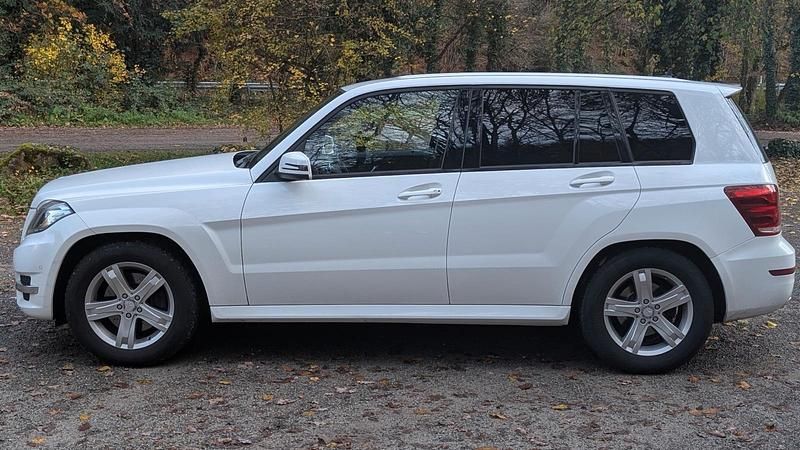 Gebraucht Mercedes GLK250 204 PS (150 kW) 2014 Weiß SUV