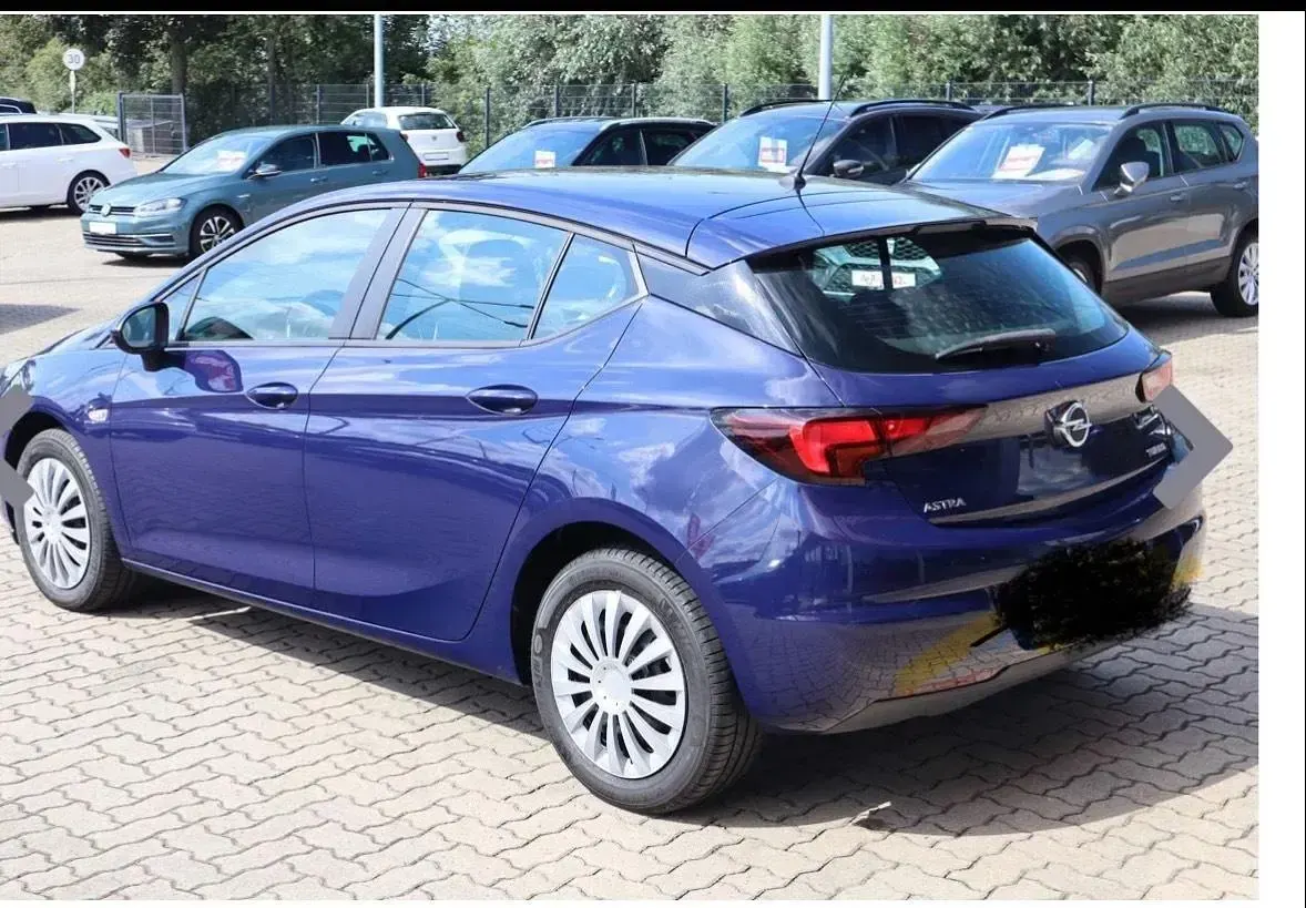 Gebraucht Opel Astra 150 PS (110 kW) 2019 Blau Limousine