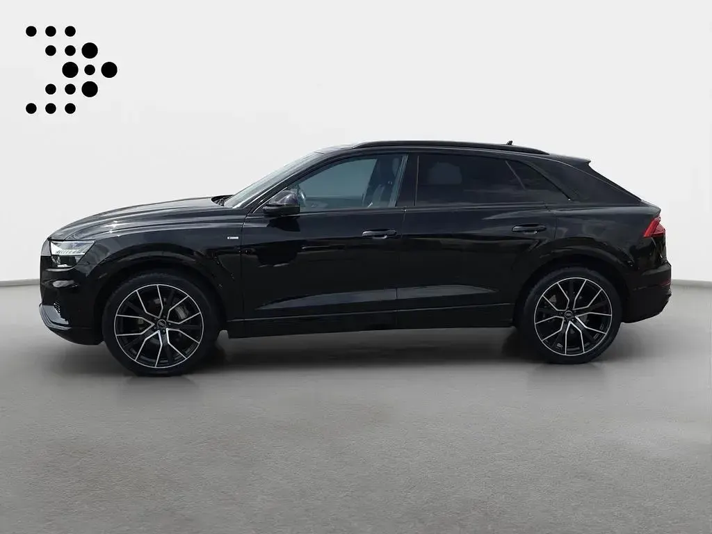 Gebraucht Audi Q8 S-Line 340 PS (250 kW) 2022 Mythosschwarz metallic SUV