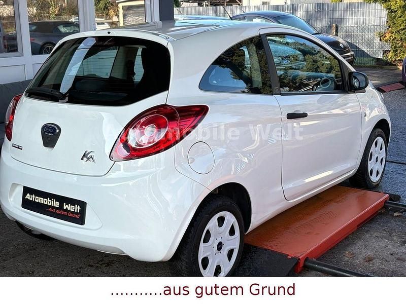 Gebraucht Ford Ka 69 PS (50 kW) 2011 Weiß Kleinwagen