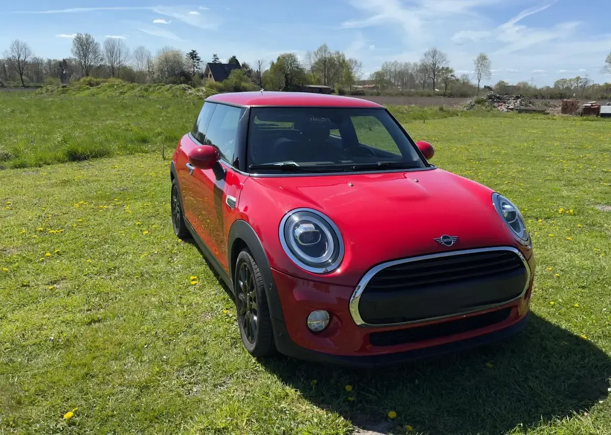 Gebraucht Mini ONE Pepper 102 PS (75 kW) 2018 Rot Kleinwagen