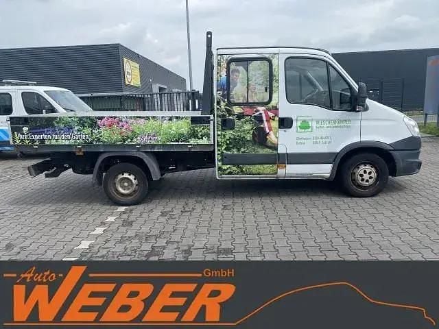 Usata Iveco Daily 116 CV (85 kW) 2014 Bianco SUV
