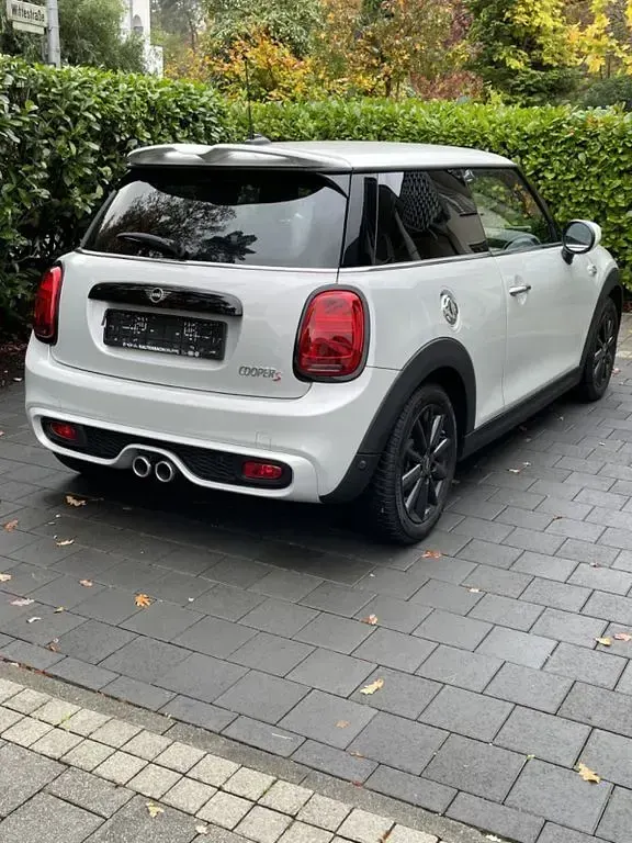 Gebraucht Mini Cooper S 192 PS (141 kW) 2020 Weiß Kleinwagen
