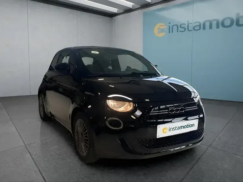 Gebraucht Fiat 500e Icon 86 kW (118 PS) 2022 Schwarz Kleinwagen