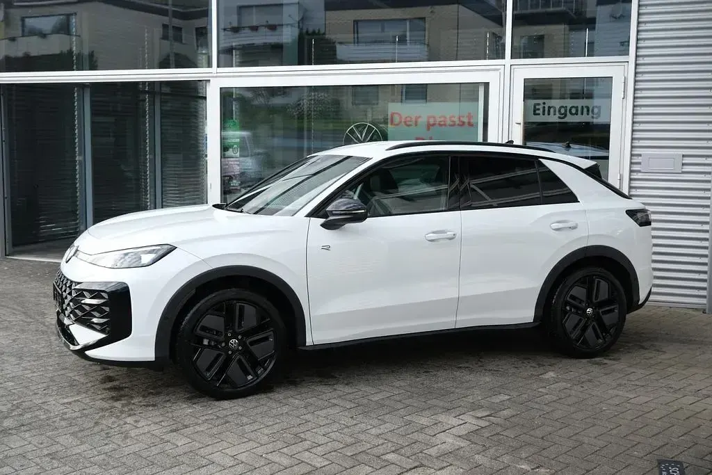 Neu VW T-Roc R-line 150 PS (110 kW) 2026 Weiß SUV
