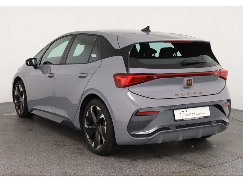 Second-hand Cupra Born 150 kW (204 CP) 2024 Gri Hatchback