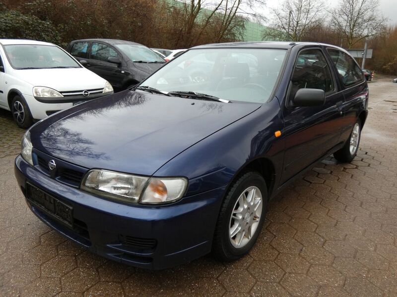 Blau Gebraucht 1998 Nissan Almera Kleinwagen | 850 € (Fairer Preis) - Bild 1/4