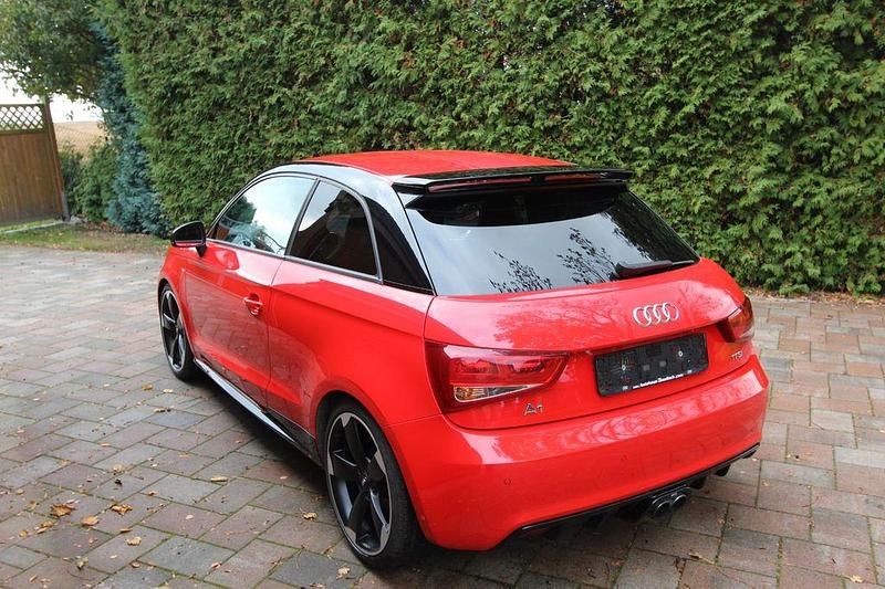 Gebraucht Audi A1 Ambition 185 PS (136 kW) 2013 Rot Kleinwagen