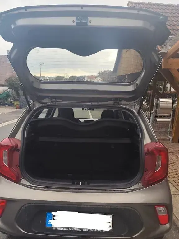Gebraucht Kia Picanto Edition 7 67 PS (49 kW) 2018 Grau Kleinwagen