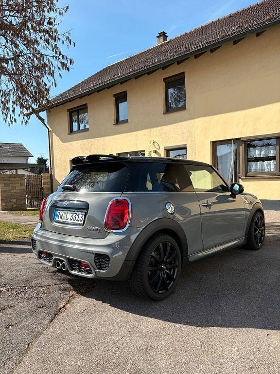Second-hand Mini John Cooper Works 192 CP (141 kW) 2019 Gri Hatchback