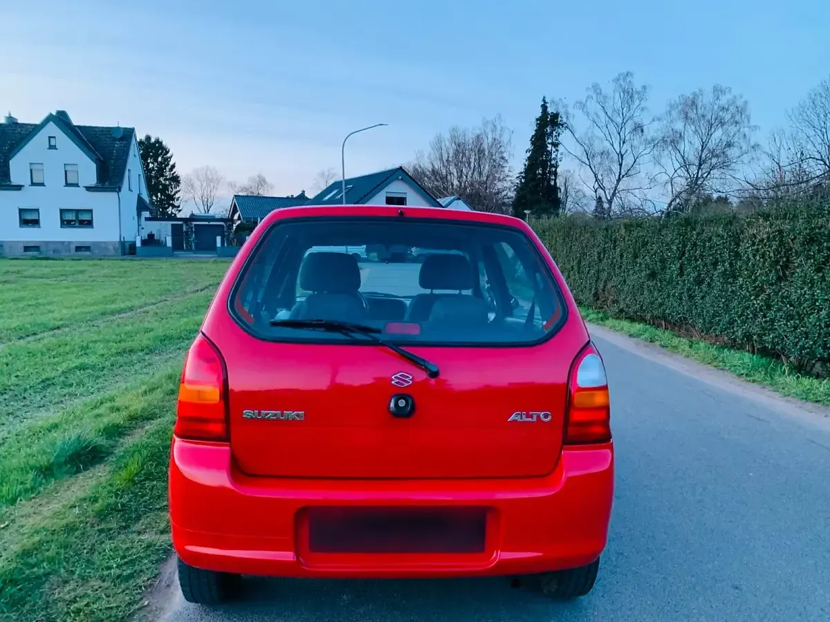 Usata Suzuki Alto 63 CV (46 kW) 2006 Rosso Utilitaria