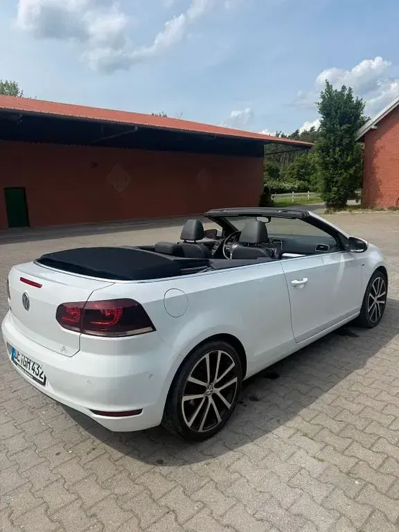 Gebraucht VW Golf Cabriolet Cup 140 PS (102 kW) 2014 Weiß Cabrio