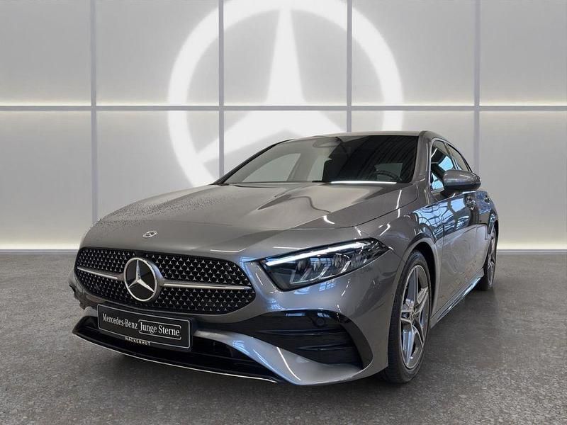 Gebraucht Mercedes A200 Advanced Plus 163 PS (119 kW) 2024 Grau Limousine