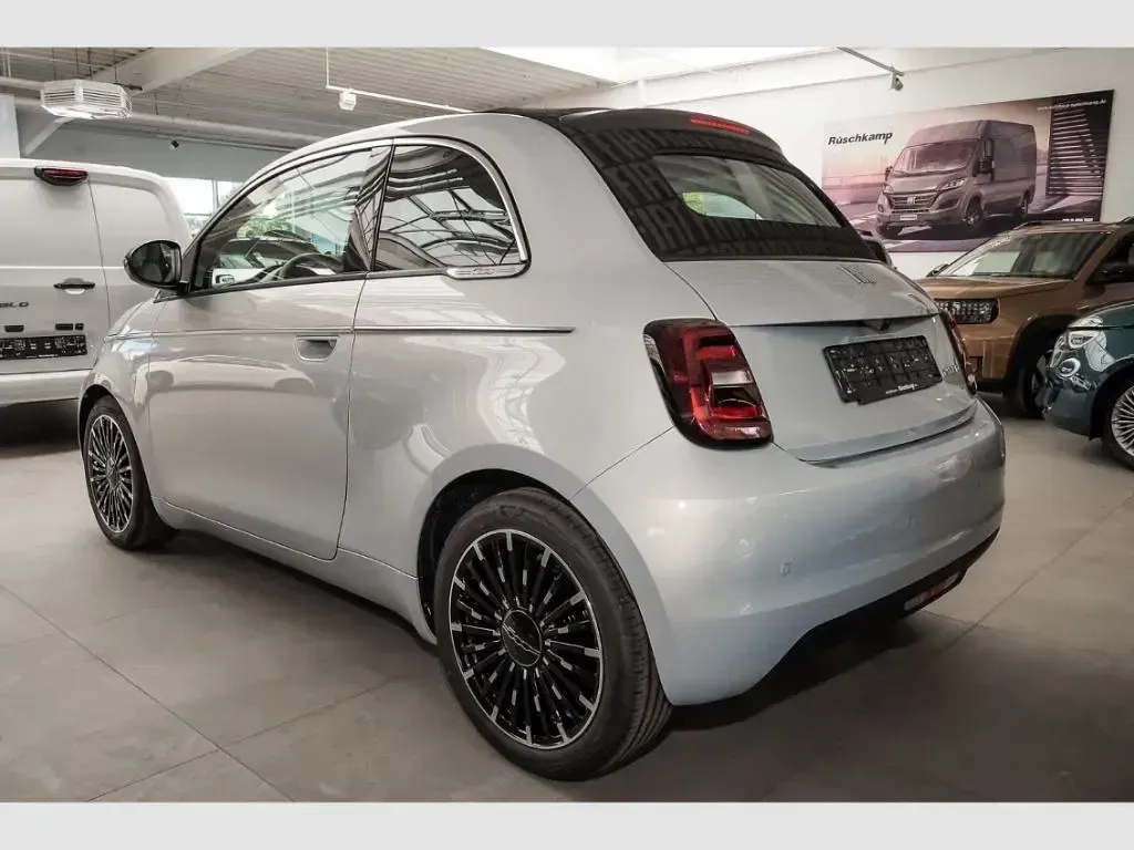 Neu Fiat 500C La Prima 65 PS (47 kW) 2026 Blau Cabrio