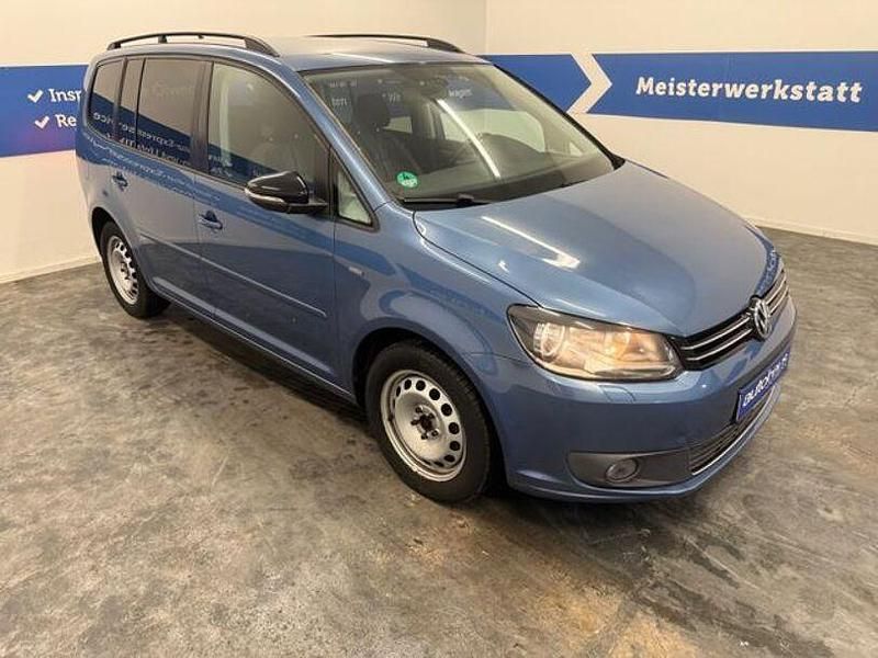 Gebraucht VW Touran Match 140 PS (102 kW) 2012 Blau Van / Kleinbus