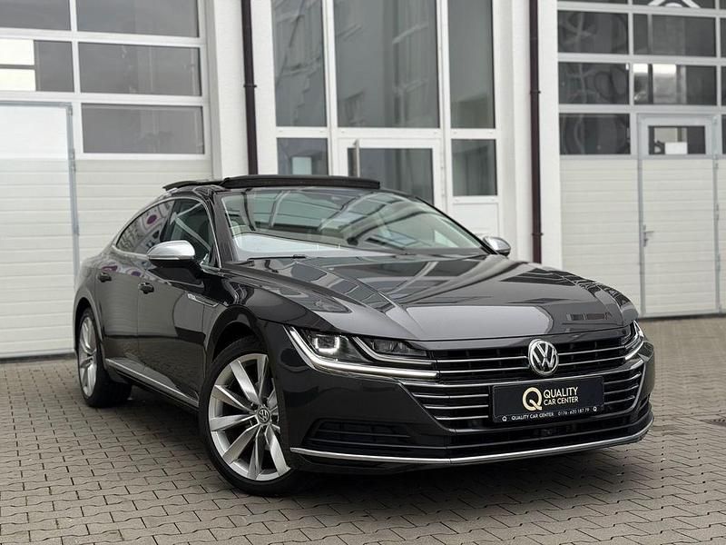 Gebraucht VW Arteon Elegance 190 PS (139 kW) 2018 Grau Kleinwagen