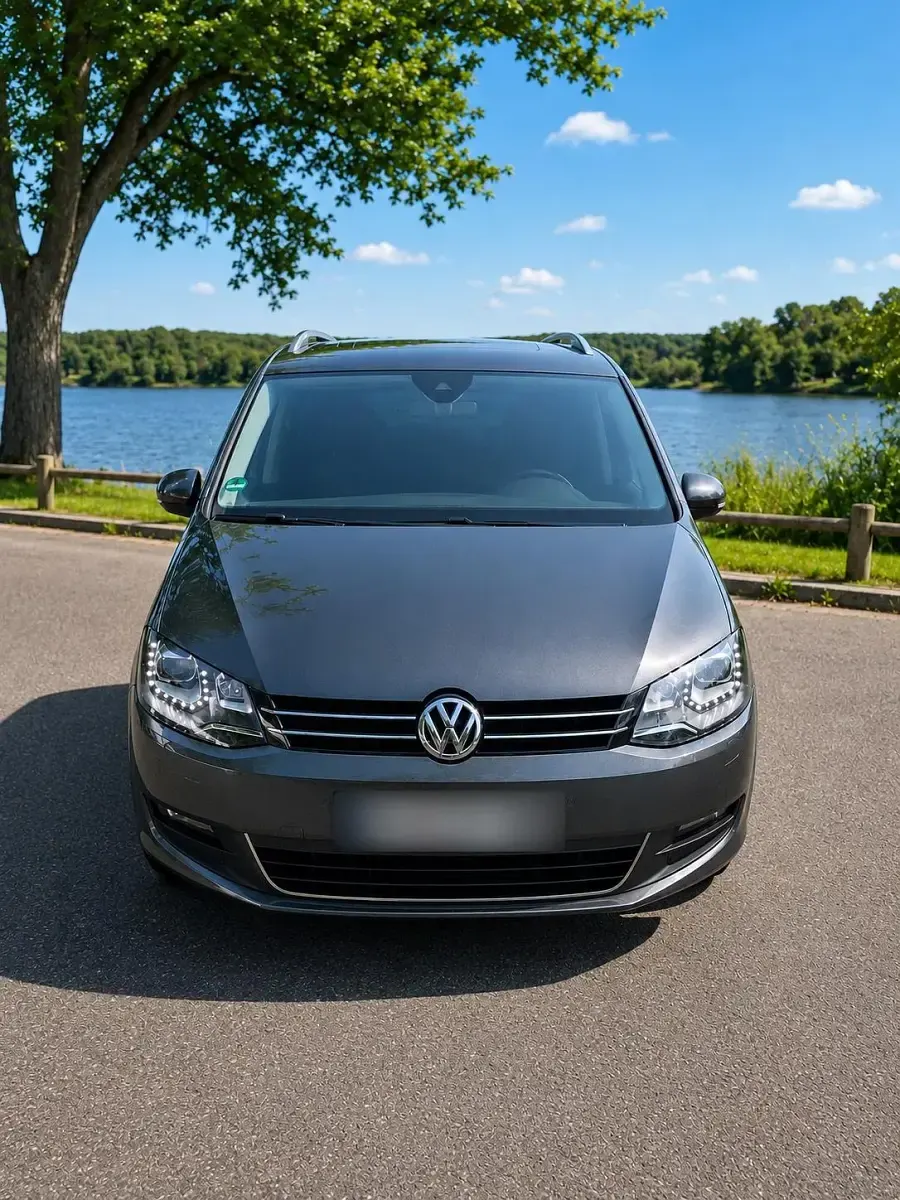 Gebraucht VW Sharan Allstar 184 PS (135 kW) 2016 Grau Van / Kleinbus