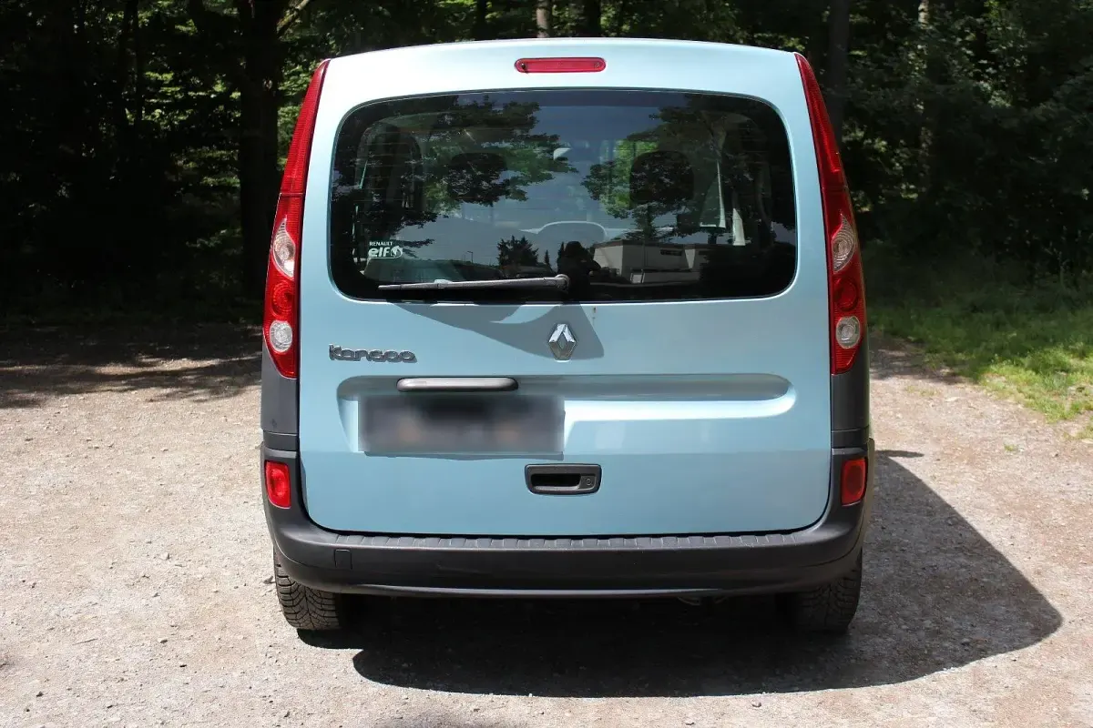 Gebraucht Renault Kangoo Expression 106 PS (77 kW) 2008 Blau Van / Kleinbus