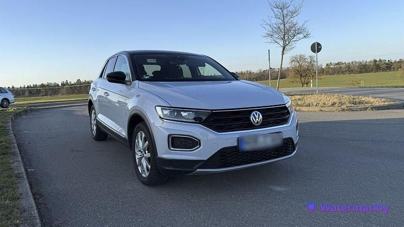 Gebraucht VW T-Roc 150 PS (110 kW) 2019 Weiß SUV