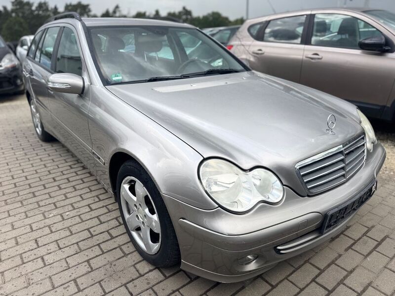 Silber Gebraucht 2005 Mercedes C180 Kombi | 1.499 € (Superpreis) - Bild 1/4