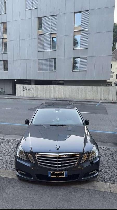 Gebraucht Mercedes E350 Avantgarde 231 PS (169 kW) 2011 Kombi