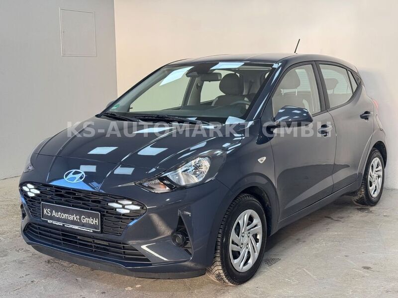 Aurora grey / met Gebraucht 2024 Hyundai i10 Select Kleinwagen | 13.250 € (Superpreis) - Bild 1/4