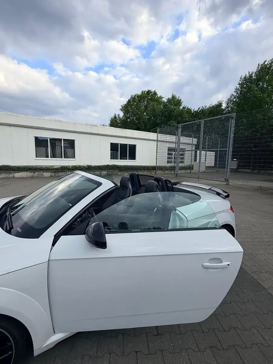 Gebraucht Audi TT S-Line 2024 Weiß Cabrio