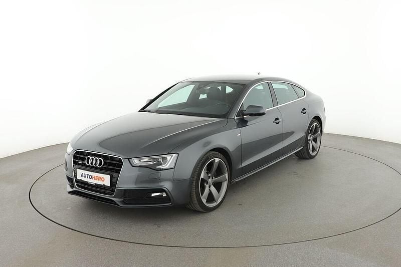 Grau Gebraucht 2015 Audi A5 Sportback Business Limousine | 21.470 € (Fairer Preis) - Bild 1/3
