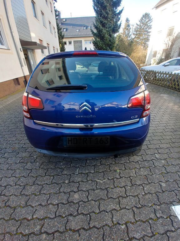 Blau Gebraucht 2014 Citroën C3 PureTech Kleinwagen | 4.500 € (Fairer Preis) - Bild 1/4
