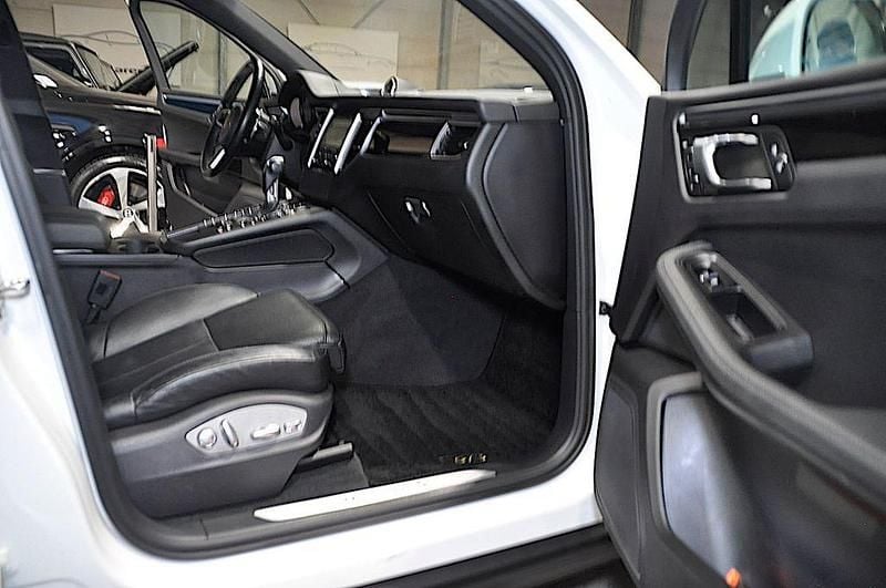 Gebraucht Porsche Macan 340 PS (250 kW) 2016 Weiß SUV