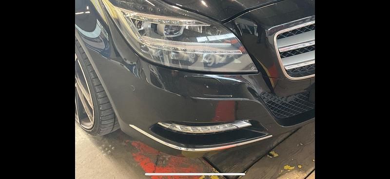 Gebraucht Mercedes CLS350 265 PS (194 kW) 2011 Schwarz Coupé