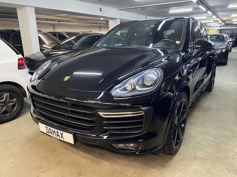 Schwarz Gebraucht 2016 Porsche Cayenne GTS SUV | 37.990 € (Guter Preis) - Bild 1/4