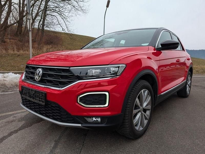 Gebraucht VW T-Roc 116 PS (85 kW) 2018 Rot SUV