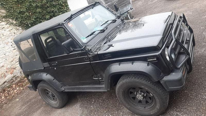 Second-hand Suzuki Samurai 69 CP (50 kW) 1992 Negru SUV