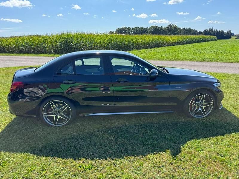 Schwarz Gebraucht 2016 Mercedes C450 AMG AMG Limousine | 37.999 € (Etwas zu teuer) - Bild 1/4