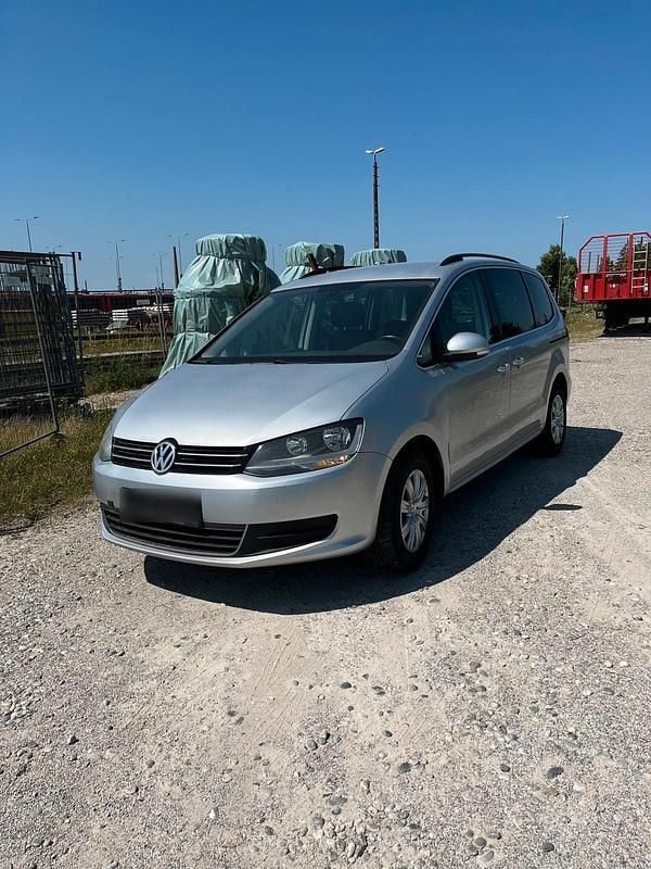 Gebraucht VW Sharan 140 PS (102 kW) 2014 Silber Van / Kleinbus